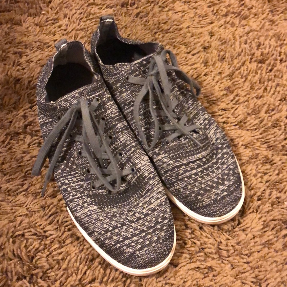 Suavs - heather grey, size 13 (men’s)